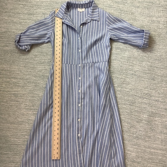 Everly Striped Dress - Picture 6 of 10